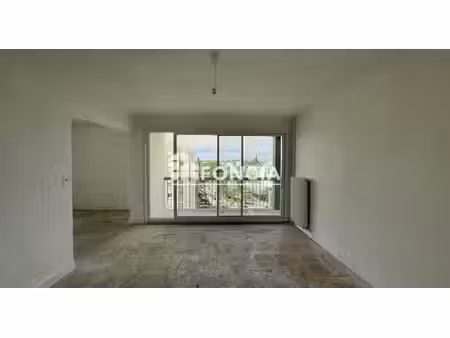 chartres bas-bourgs – appartement 3p avec vue sur la cathédrale  à personnaliser !