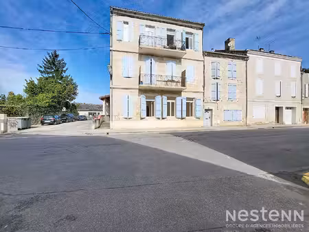 à louer studio de 22 m² au coeur de condom