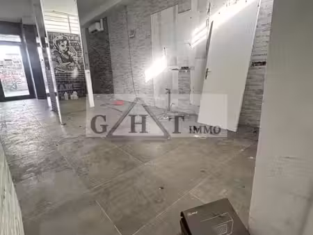a louer – local commercial de 65 m² avec réserve  avenue paul valéry