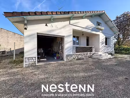maison 65m² plain pieds  2 chambres  garage et jardin à vendre à aiguillon