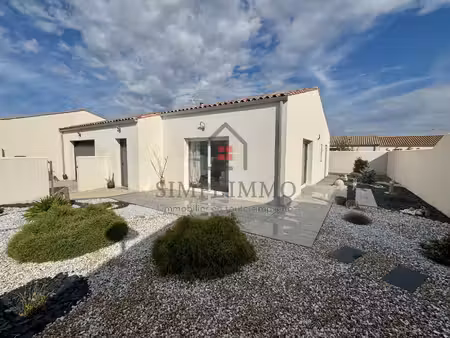maison t3 echillais 82 m2