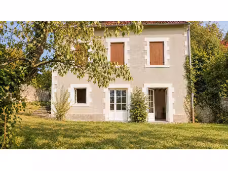 46300: souillac centre-ville | maison en pierre 107 m² avec jardin de 1 050 m² | fort pote