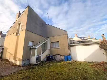 maison à vendre à trélazé - 7 pièces  110 m²  travaux à prévoir