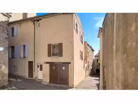 a vendre à sault - charmante maison de village avec garage et cour intérieure  au coeur du