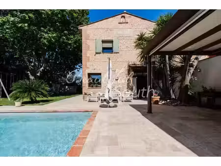 mas de caractere avec piscine  cabestany
