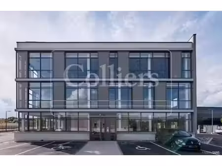 location bureaux 146m² à 295m²