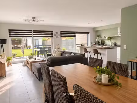 grande maison clé en main avec jardin et garage