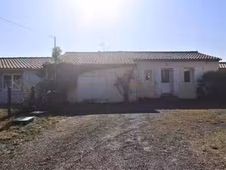 location maison à pont-saint-martin (44860) : à louer / 46m² pont-saint-martin
