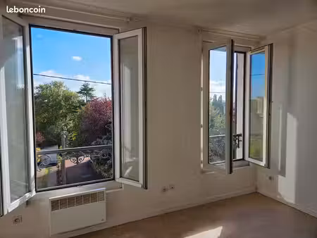 t1 bis lumineux de 28 m² – calme et vue verdure