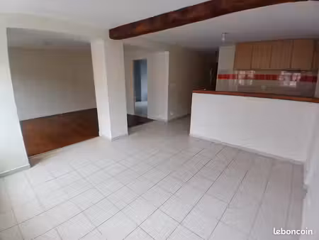 appartement 2 pièces 61 m²
