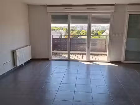 appartement t3 à louer (gare / métro saint-agne)