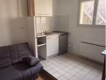 studio meublé centre ville bolbec 320