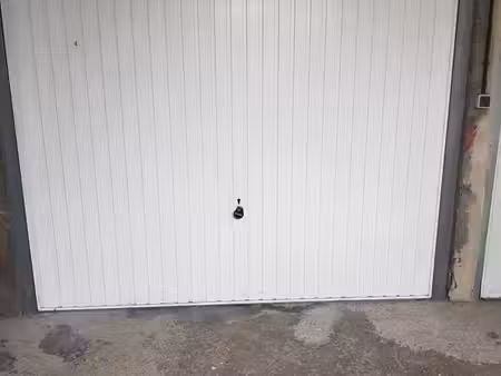 garage box de stockage / stationnement voiture epinay sur seine