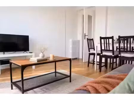 colocation meublée de 61 m² – 3 chambres à 450 € chacune – nantes