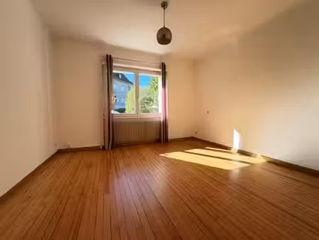 appartement 2 pièces avec jardin privatif