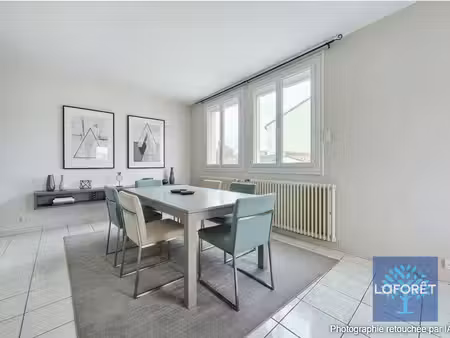 maison la roche sur yon 4 pièce(s) 140 m2
