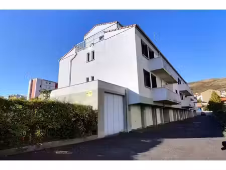 appartement 3 chambres  vue puy-de-dôme avec balcons et garage