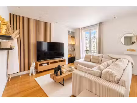 levallois-perret – rue danton | 2 pièces traversant entièrement rénové – 47 48 m² – ascens
