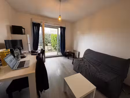 mérignac arlac appartement t1 avec 1 place de parking et j
