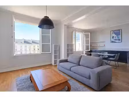 place de la resistance - bel appartement t4 de 95 m²