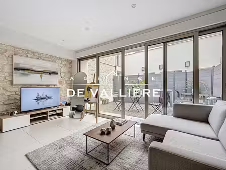 nanterre - centre ville - appartement style maison avec terrasse