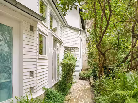 paris seine - maison en parfait état !