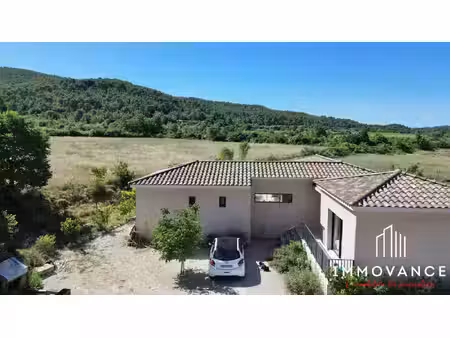- villat6- plain-pied – 136 m² – terrain 969 m² –