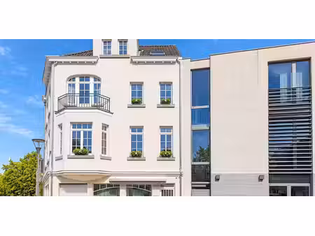 appartement à louer à watermael-boitsfort pour € 1.100 avec 2 chambres à coucher