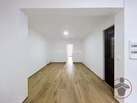 bel appartement rénové de 58 m² à coutras