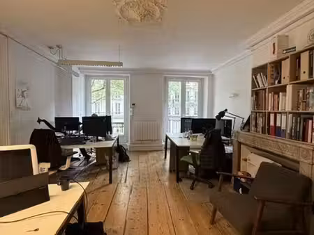 bureau prestigieux de 77 m2 en location - bordeaux  france