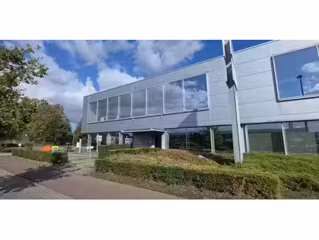 bâtiment d’entreprise à louer à wilrijk pour € 4.500