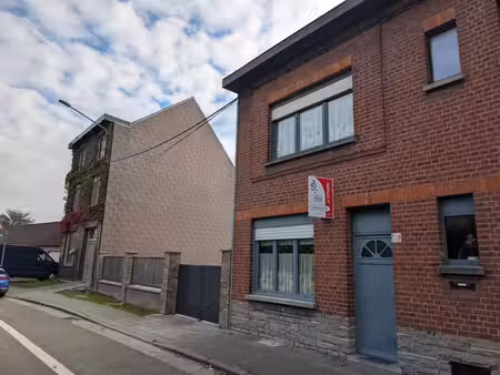 charmante maison 4 chambres avec double garage