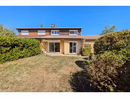 maison t5 a louer a villefontaine