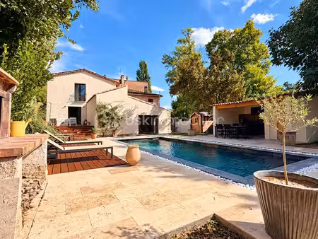 maison de 138 m² à villecroze