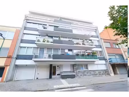 appartement 2 chambres entièrement rénové - petite copro