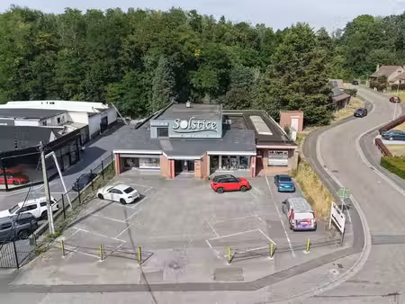ensemble immobilier à fort potentiel commercial — emplacemen