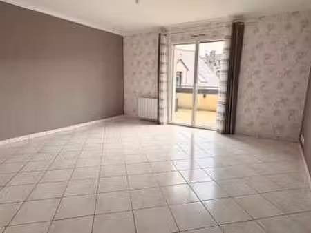 vente appartement 3 pièces à montfort-sur-meu (35160) : à vendre 3 pièces / 63m² montfort-