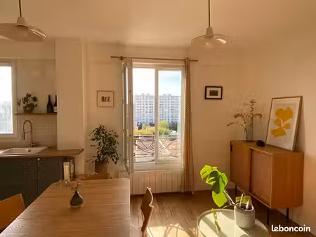 location t2 meublé 36m² (+ cagibi 1 2m²) montreuil plein sud et calme
