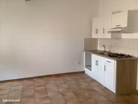 location f2 avec une mezzanine