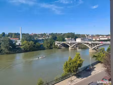 beau studio meublé à louer à lagny-sur marne  bords de marne  5 min à pied de la gare de l