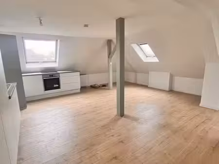 studio 1 pièce 32 m²