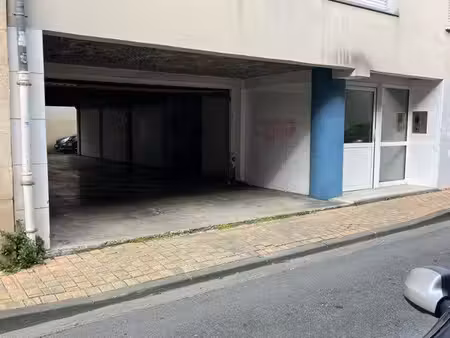 à louer box /garage dans résidence à begles les terasses de la victoire 10 rue ambroise bo