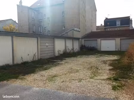 garage 8 m² reims