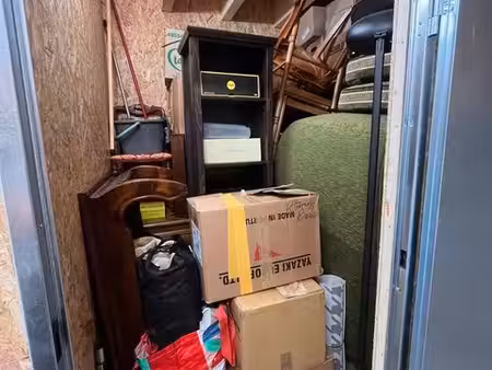 a louer box de stockage - 3 5 m² immédiatement disponible