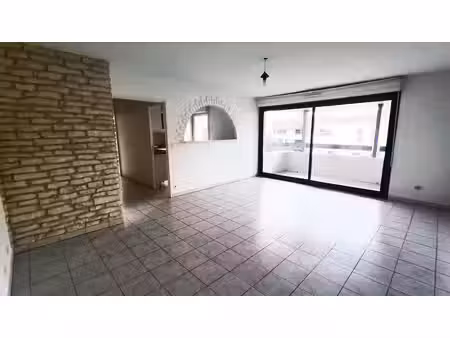 location appartement 2 pièces 66.45 m² à blagnac (31700)  975 €