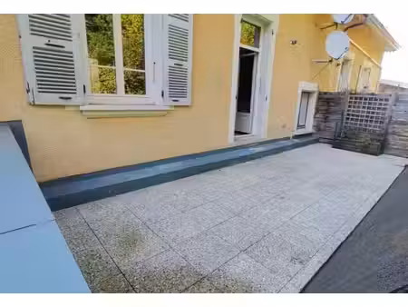 location appartement 3 pièces 69.75 m² à saint-laurent-du-pont (38380)  680 €