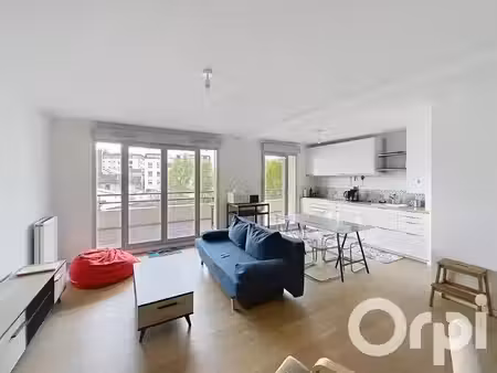 location meublée appartement 2 pièces 55.4 m² à lyon 3ème (69003)  1 050 €