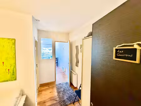 t2 vue imprenable  rénové  avec balcon  parking  prestations