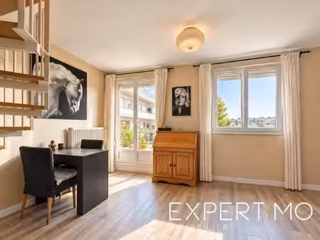 duplex 4 pieces - ascenceur - gare - box - ravalement payé