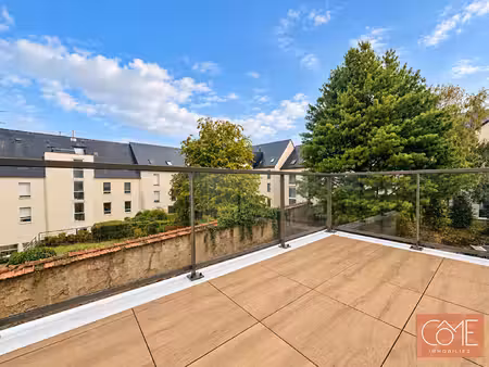 en plein coeur de saint gregoire - type 2 43 71m² - terrasse10m² - exposition sud et ouest